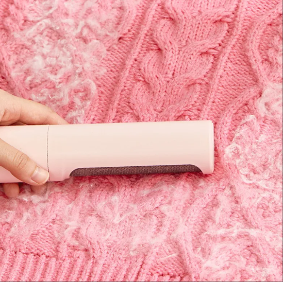 Self-Cleaning Pet Lint Roller